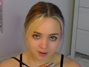 molly__meow every day cam