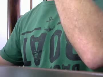 man il_undercover image #2003106
