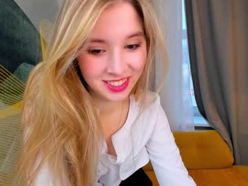 girl milablush image #3150221