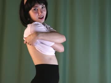 girl 1thour image #4019063