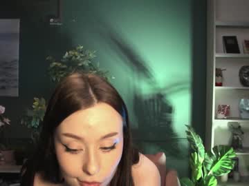 girl ella_knockers_xl image #1347911
