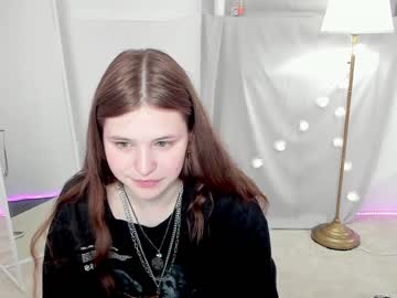 girl k_a_r_o_l_i_n_a image #2391230