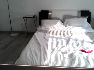 baby_parisxoxo every day cam