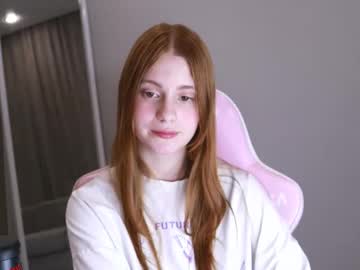 girl edahawks image #4037851