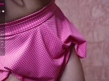girl welcome2pleasureland image #3320939