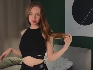 girl elenegilbertson image #3991357