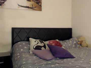girl hugetittiesgerda image #3087095