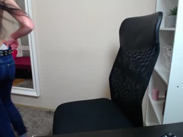 mia_sis every day cam