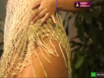 girl arletnoa image #3671135