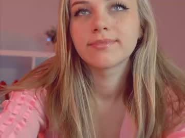 girl mia_milagros image #1310821