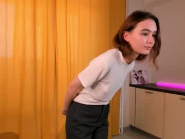 girl florahartill image #4028431