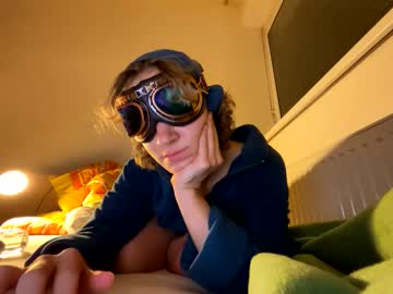 fliegerfrau every day cam