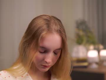 girl flairbuffkin image #4055629