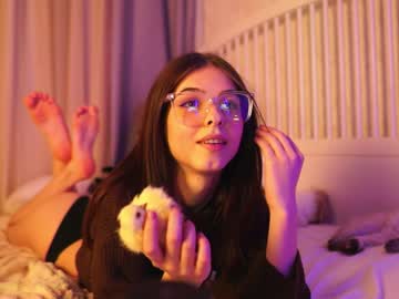 girl hannasthesia image #3735373