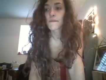 girl toffifeeication image #3868432
