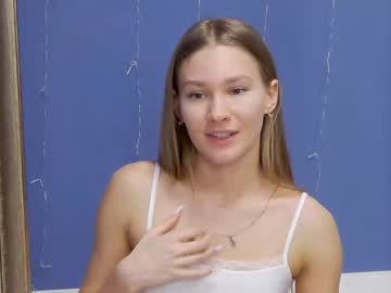 girl teonasafina__ image #3363133