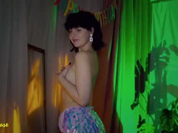 girl excitease image #1999613
