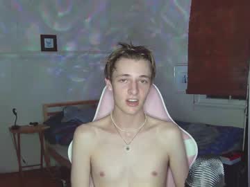 man stoopidtwink image #1025472