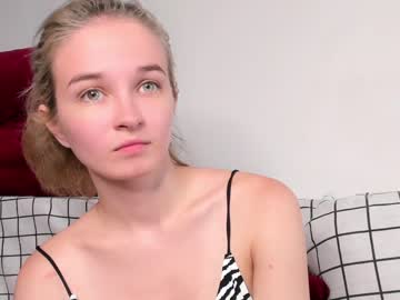 girl joanbravvo image #2136472