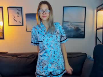 girl lisa_roses image #3320759