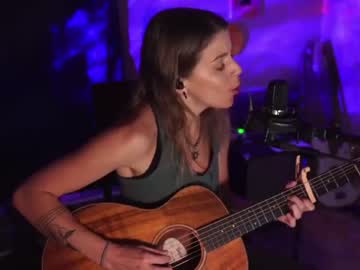 girl goodvibescouple image #3913070