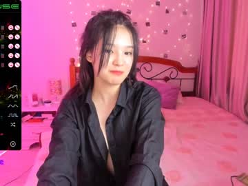 girl aisneon image #1003693