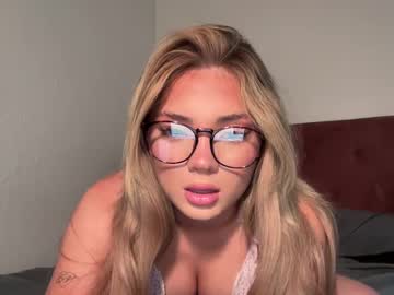 girl lolkylie image #4075227