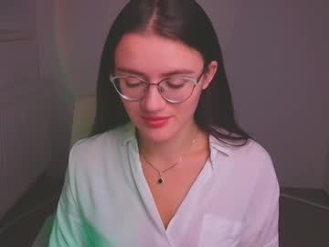 ketrin_pirsss every day cam