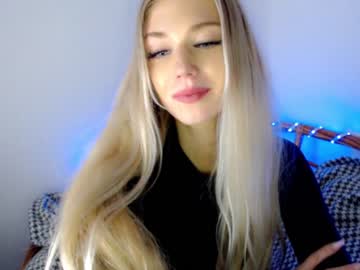girl pervyblonde image #1824219