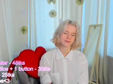 girl joyce_coy image #3717136