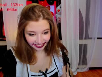 girl milablush image #3007734