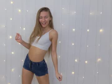 girl teonasafina__ image #3426319
