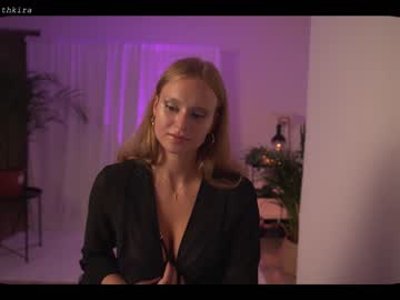 girl chillwithkira image #2206989