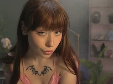 girl ella_knockers_xl image #1951626