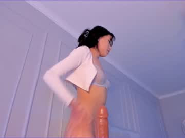 girl aerri_lee image #3217279