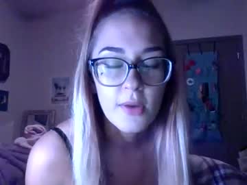 girl blondebubble image #859214