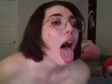 girl irislilajean image #1513356