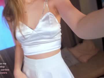 girl milablush image #3444979