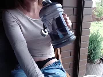 girl juicy_peach88 image #2161714