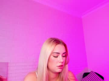 girl 8a8y_nura image #1017583