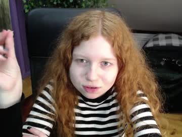 girl molly_redhead image #933047