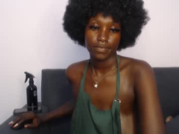 betty_fire_ every day cam