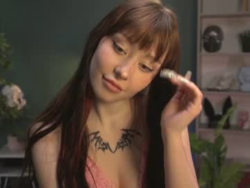 girl ella_knockers_xl image #1951538