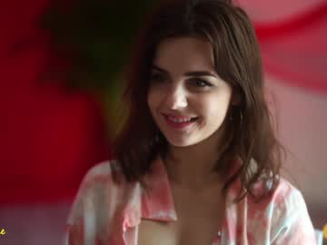 girl excitease image #2762516
