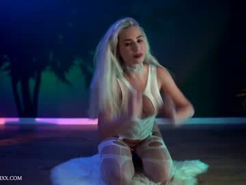 girl provocatrixx image #2982350