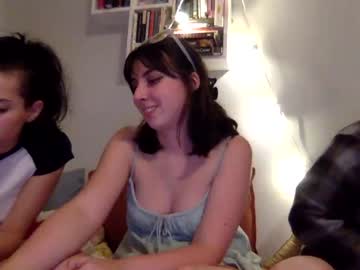 girl wallabyxxx image #3199064