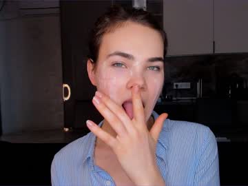 girl blue_ocean_eyes image #3557949