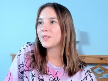 flovvergirl every day cam
