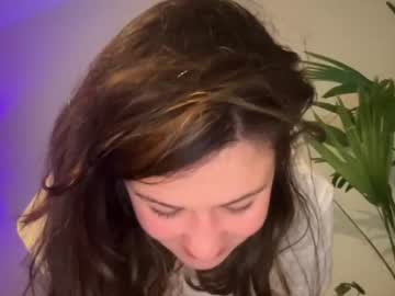 girl internet_famous image #665997