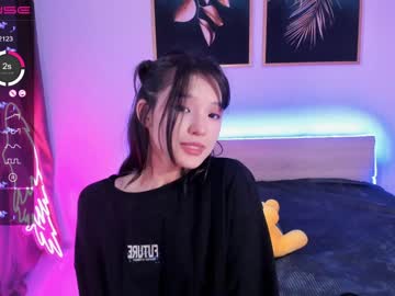 girl aisneon image #1743383